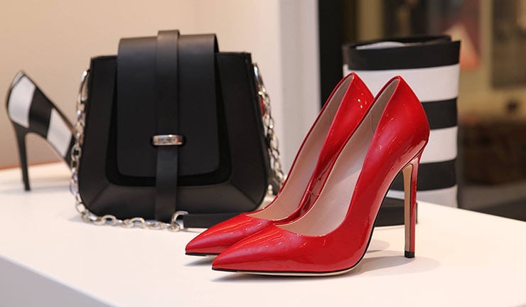 Το γνωρίζατε; – Από που προέρχονται οι ψηλοτάκουνες γόβες;