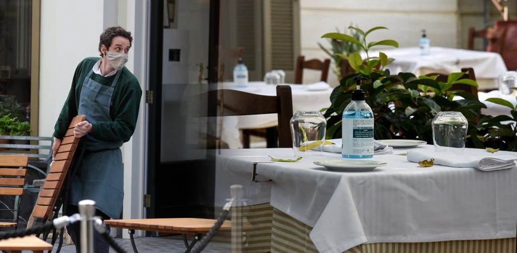 Εστίαση: Έτσι θα γίνει ο διαχωρισμός εμβολιασμένων και μη – «Έρχεται» ειδική εφαρμογή λέει ο Γ.Γεωργαντάς