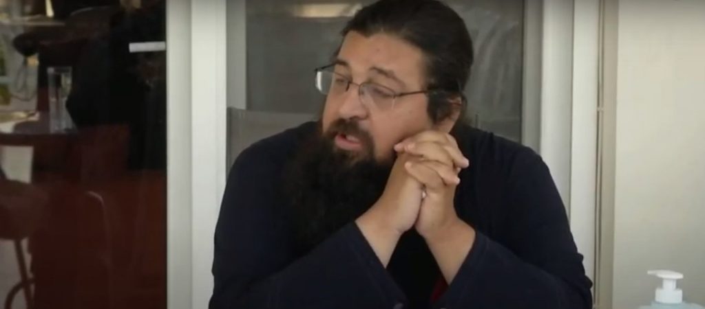 Θεσσαλονίκη – Συγκλονίζει ο πατέρας 14χρονης: «Τη μια Τρίτη πήγαμε γιατρό, την άλλη τη θάψαμε – Πονάω…»