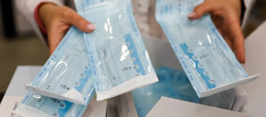 Αχαΐα: Ξεκινά από σήμερα η διάθεση self test από τα σούπερ μάρκετ