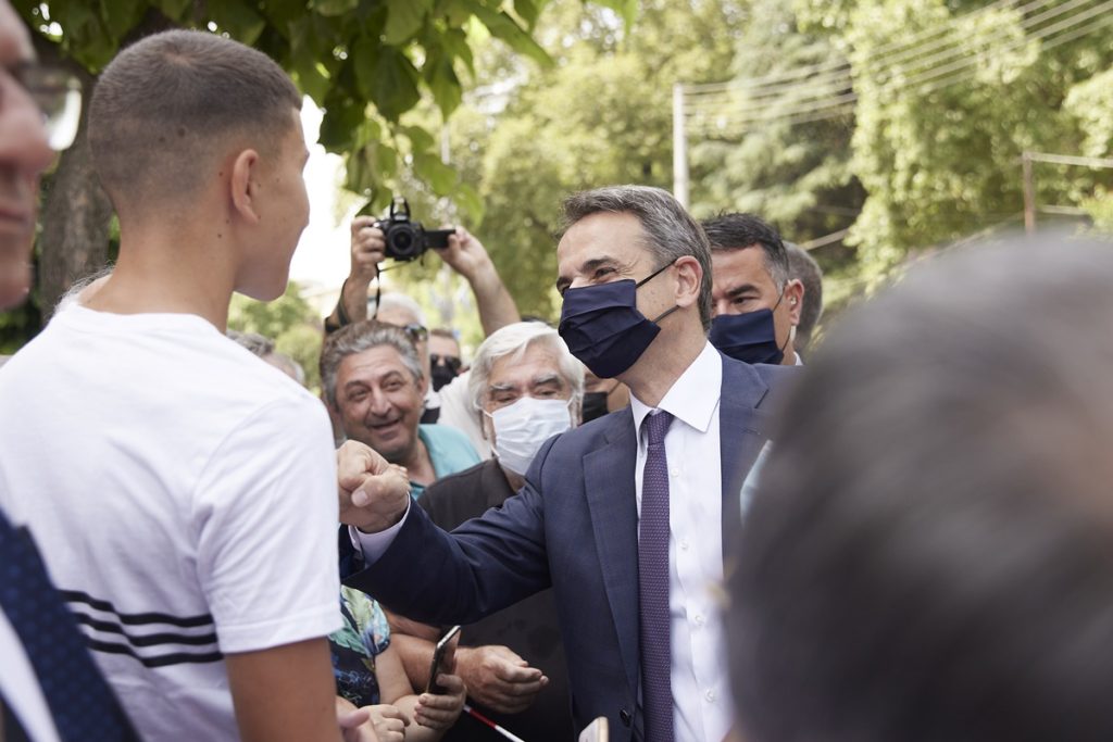 Κ.Μητσοτάκης: «Εμβολιαστείτε όλοι» και θα σας επιβραβεύσουμε – «Κουνάει το δάχτυλο» σε παιδιά που φοβούνται (βίντεο)