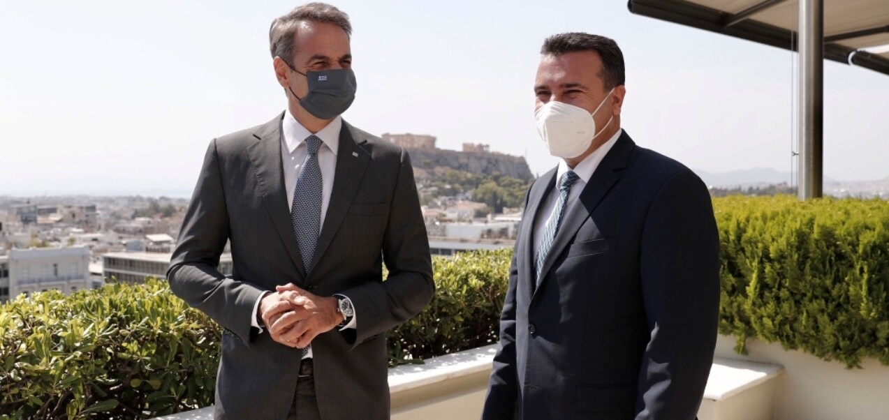 Δημοσκόπηση GPO: Οι Έλληνες θέλουν… «Βόρεια Μακεδονία» και lockdown ή κάνοντας το «μαύρο», «άσπρο»!