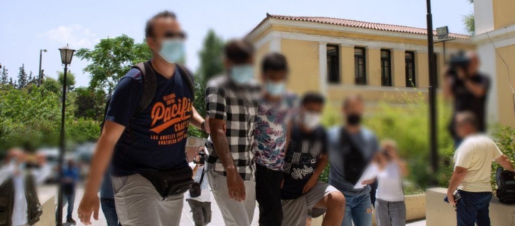 Συγκλονίζει η 25χρονη έγκυος που βιάστηκε ομαδικά από αλλοδαπούς – «Έχουν μείνει τα πρόσωπά τους χαραγμένα»