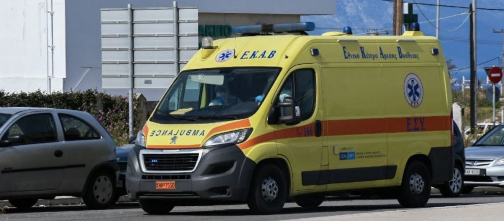 Ηράκλειο: Φορτηγό παρέσυρε πεζό – Στο σημείο έσπευσε το ΕΚΑΒ