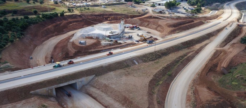 Πελοπόννησος: Κατασκευή νέων δρόμων ύψους 49 εκατομμυρίων ευρώ!