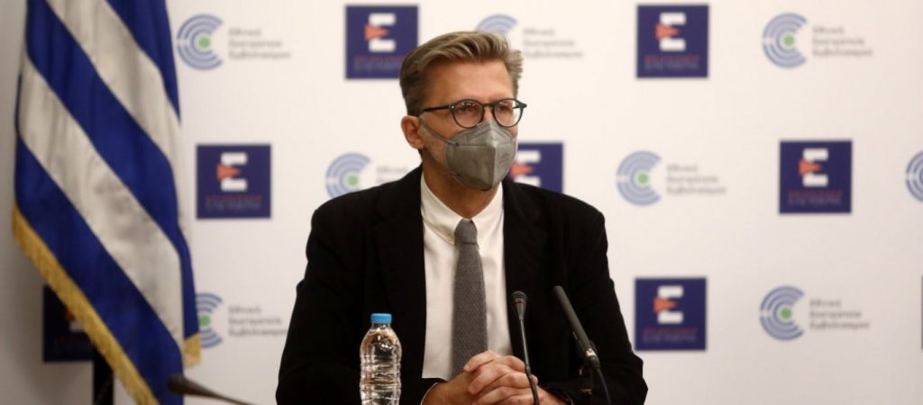 Α.Σκέρτσος: «Δεν βρίσκονται στο “τραπέζι” μέτρα για τις χερσαίες μετακινήσεις»