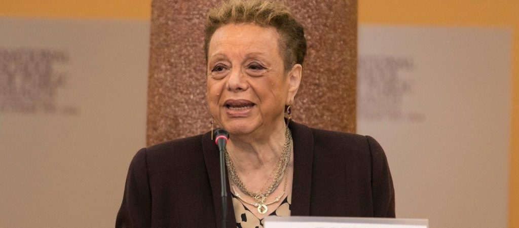 Ε.Γιαμαρέλλου: «Η Εκκλησία να πει στον κόσμο να πάει άφοβα και να εμβολιαστεί»