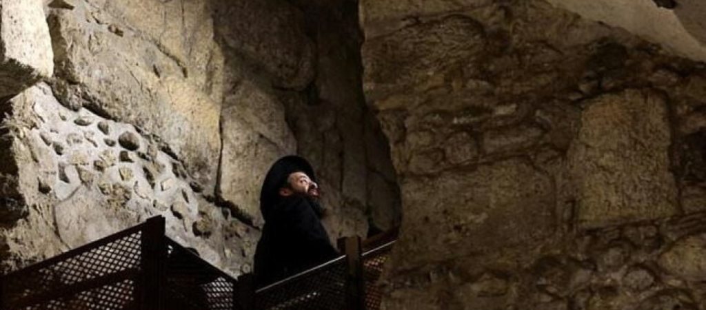 Ανακάλυψη στην Ιερουσαλήμ – Αρχαιολόγοι βρήκαν πολυτελή αίθουσα που χρησιμοποιούσε η εβραϊκή ελίτ πριν 2.000 χρόνια