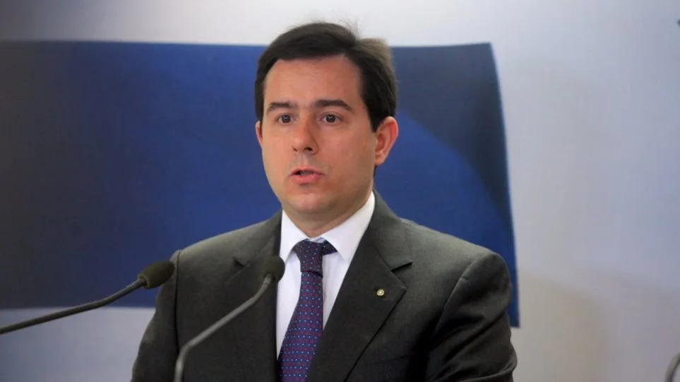 Φωτιά στη Χίο και το «ευχαριστώ» Μηταράκη για την άμεση κινητοποίηση της Πυροσβεστικής