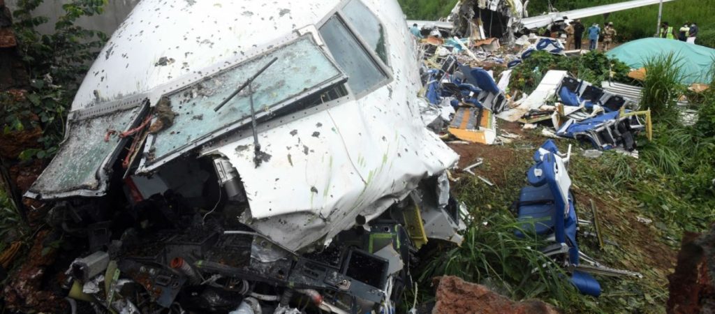 Σουηδία: Συνετρίβη αεροσκάφος με εννέα επιβαίνοντες κοντά στο αεροδρόμιο του Ορέμπρο