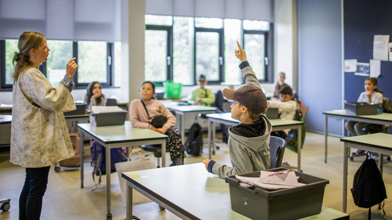 ΗΠΑ: Οι εμβολιασμένοι μαθητές και εκπαιδευτικοί καταργούν τη μάσκα στο σχολείο