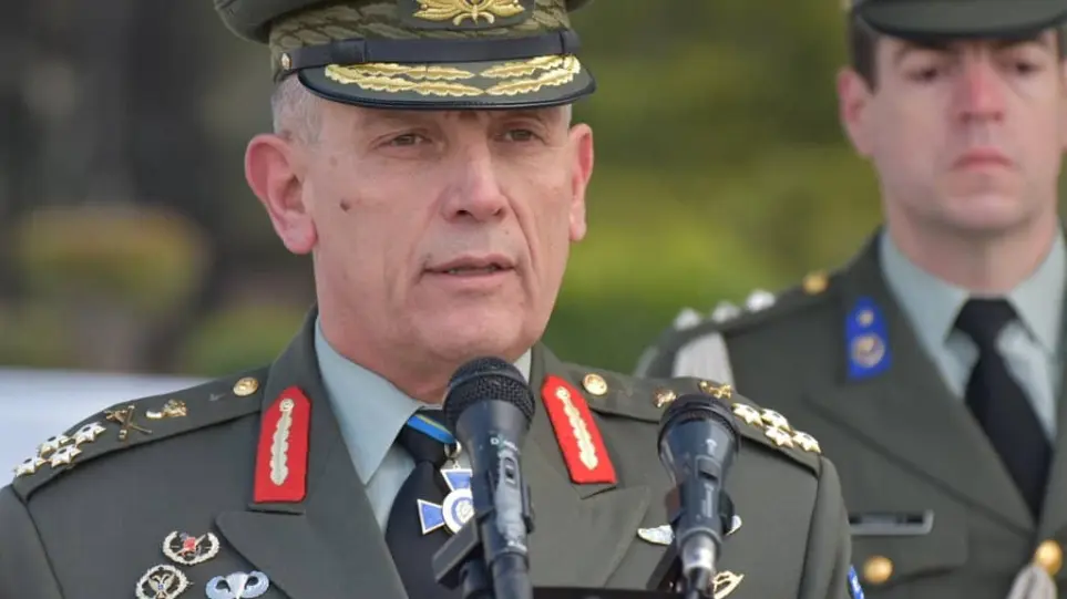 Στρατηγός Φλώρος: Τηλεφωνική επικοινωνία με τον πρόεδρο της Στρατιωτικής Επιτροπής του ΝΑΤΟ