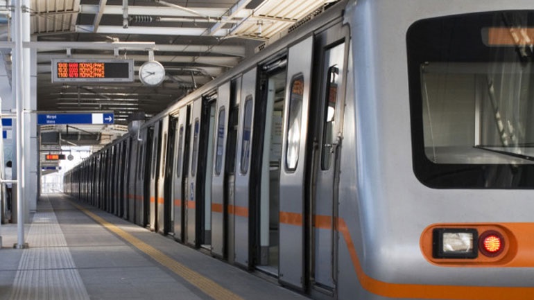 Εκπτωτικά πακέτα για τους εμβολιασμένους στα ΜΜΜ εξετάζει το υπ. Μεταφορών