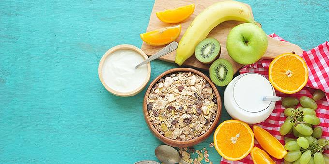 Λειτουργούν ως ενεργειακά ποτά: Με αυτά τα επτά τρόφιμα θα είστε σε εγρήγορση ολόκληρη τη μέρα