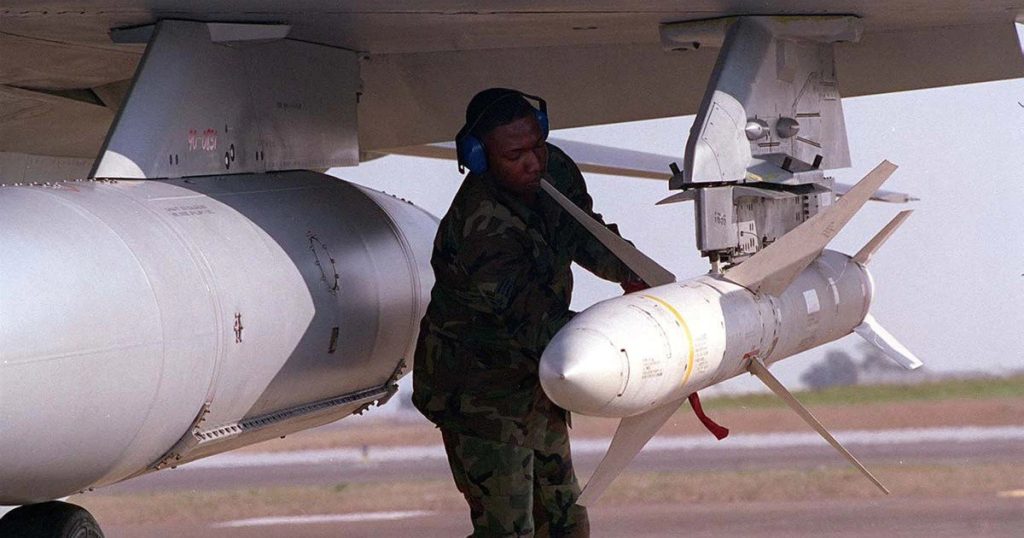 Akbaba: Οι νέοι υπερηχητικοί πύραυλοι που ετοιμάζει η Τουρκία – Τέλος οι AGM-88 HARM