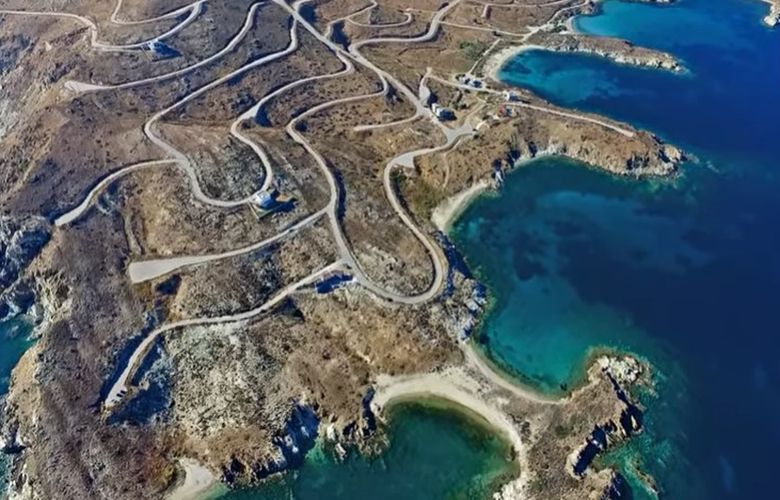 Το παραδεισένιο ακρωτήρι της Ελλάδας που σε σαγηνεύει (βίντεο)