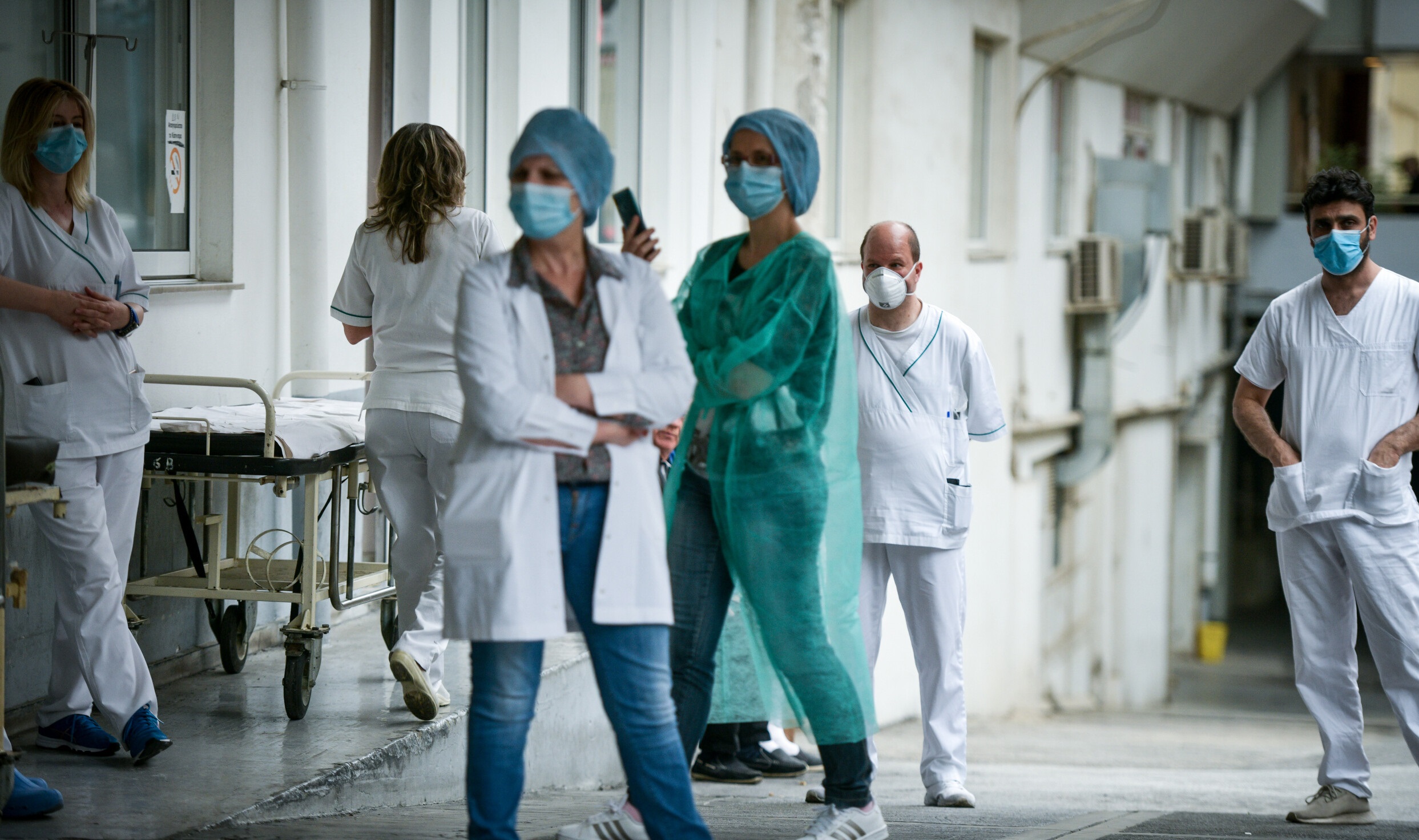 Εξοντωτικά μέτρα για τους υγειονομικούς: Τι θα ισχύσει από την 1η Σεπτεμβρίου εάν δεν δεχτούν να γίνουν λήπτες εμβολίων