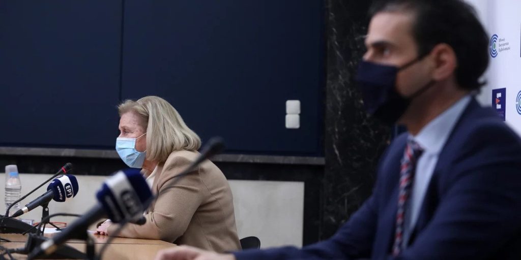 Η ενημέρωση από το υπουργείο Υγείας για τους εμβολιασμούς