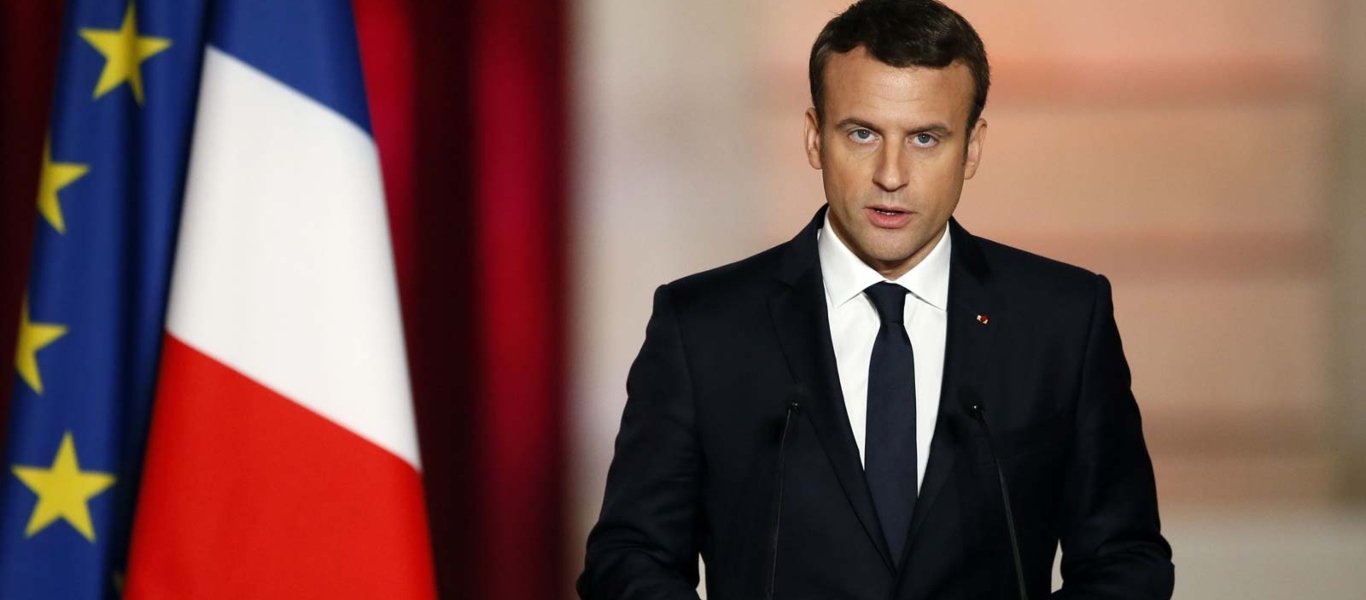 Γαλλία: Διάγγελμα Ε.Μακρόν απόψε – Ανακοινώνει τον υποχρεωτικό εμβολιασμό των υγειονομικών