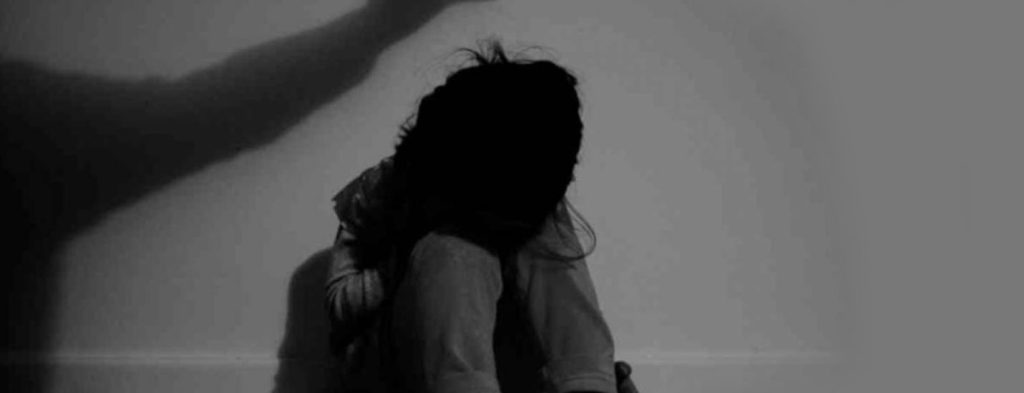 Έρχονται αλλαγές στον ποινικό κώδικα: Κακούργημα η αιμομιξία – Αυτεπάγγελτα διώκεται η προσβολή γενετήσιας αξιοπρέπειας