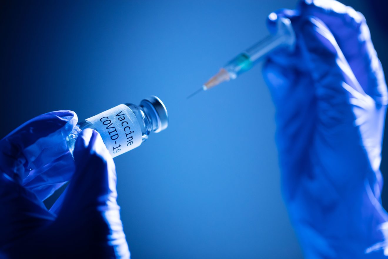 Nature: «Εξαερώθηκε» η ανοσία των εμβολίων λόγω της μετάλλαξης Δέλτα – 5 φορές λιγότερο αποτελεσματικά
