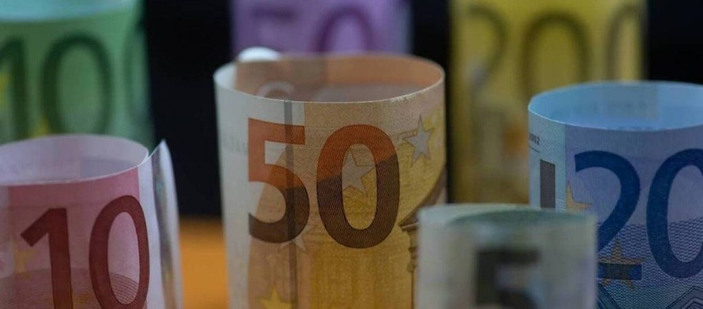 Σωρεία καταγγελιών για την ετήσια άδεια των εργαζομένων – Οδηγίες για τη χορήγησή της