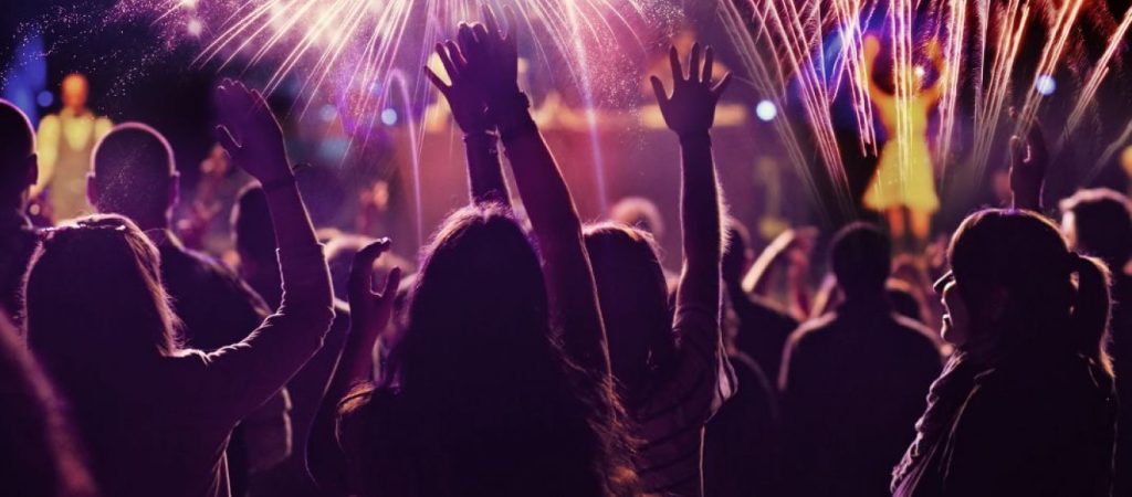 Διεθνής Αμνηστία: Οι ελληνικές Αρχές χρησιμοποιούν την πανδημία για να καταπατούν το δικαίωμα στη διαμαρτυρία