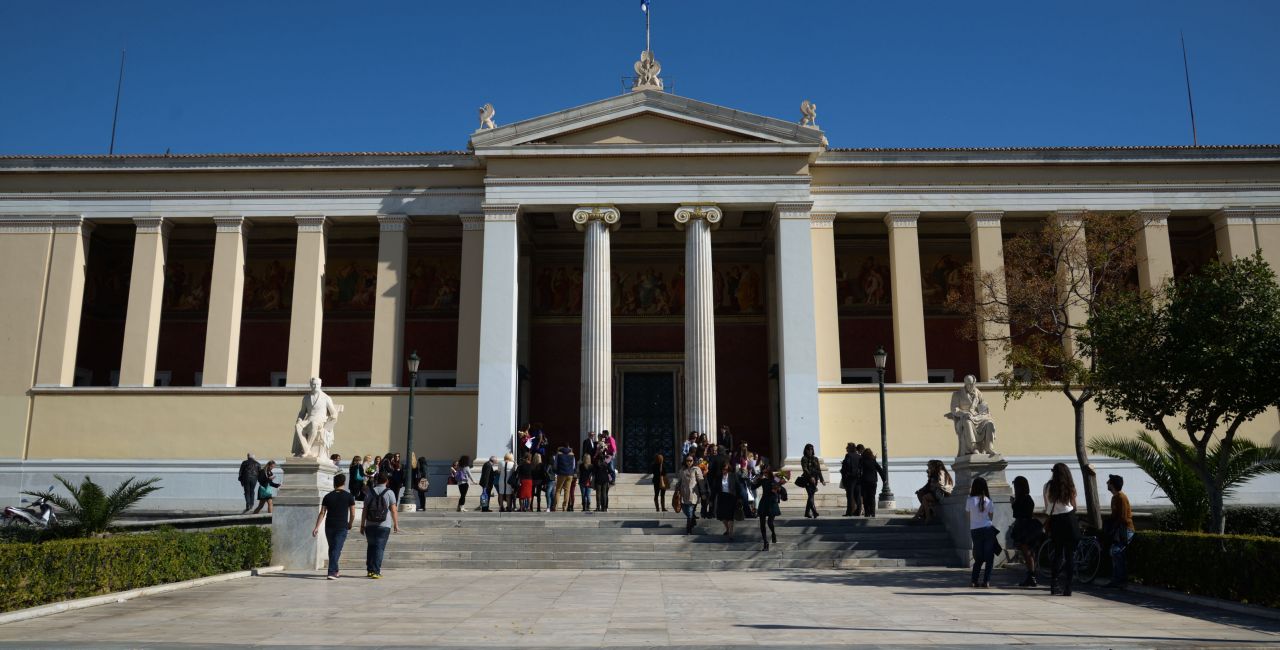 Τέλος η δωρεάν εκπαίδευση; – Πανεπιστήμιο Αθηνών: Με rapid τεστ θα έρχονται οι ανεμβολίαστοι φοιτητές