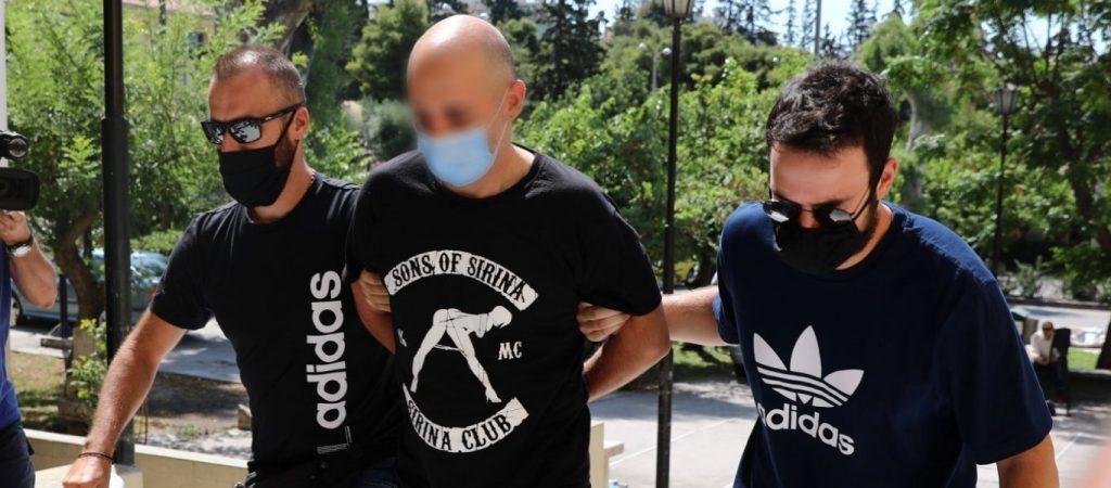 Ηλιούπολη – Δικηγόρος 19χρονης: «Πιθανόν να συμμετείχαν και άλλοι αστυνομικοί στο κύκλωμα»