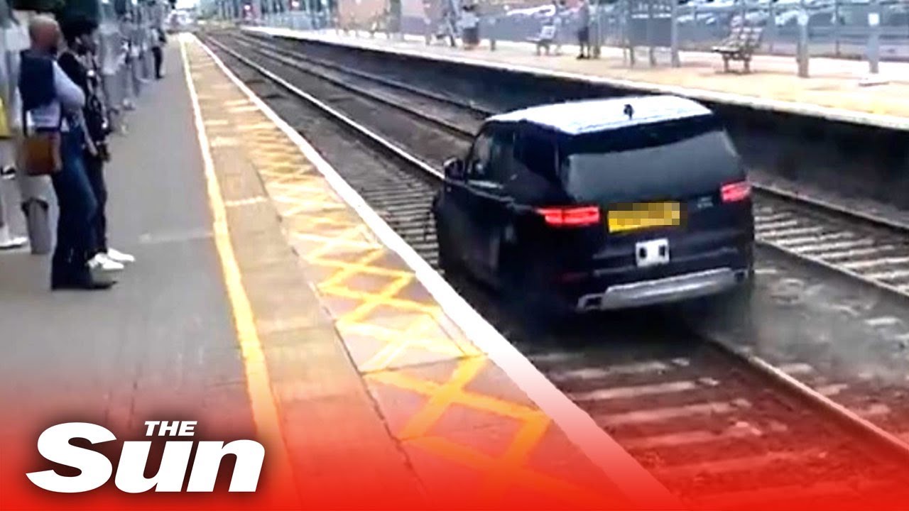 Βρετανία: Ληστής για… γέλια -Έκλεψε τζιπ και «καβάλησε» τις γραμμές του τρένου για να ξεφύγει! (βίντεο)