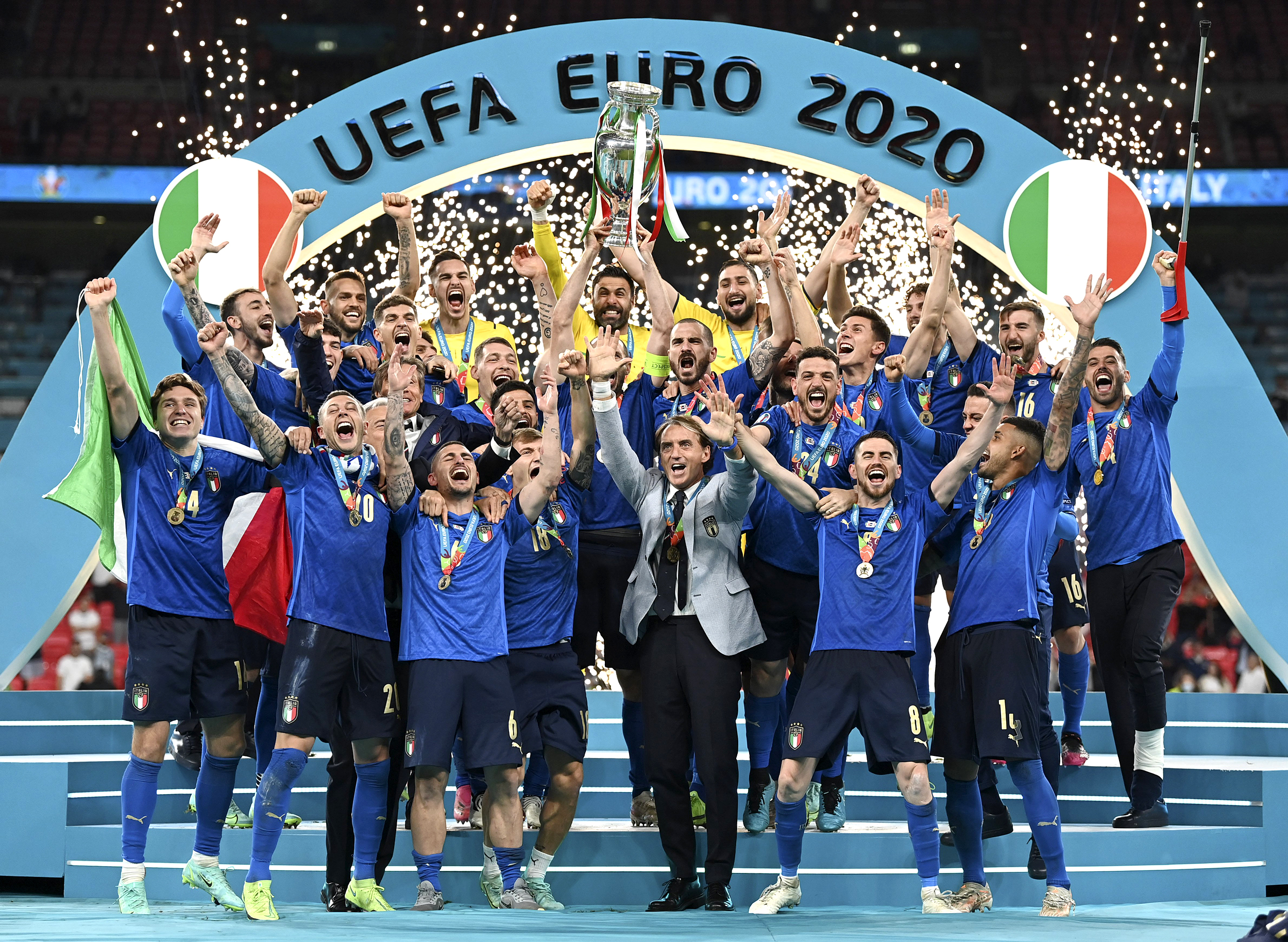 Economist: Ενοχλήθηκε από την κατάκτηση του EURO 2020 από την Εθνική Ιταλίας γιατί… είχε μόνο Ιταλούς! (βίντεο)