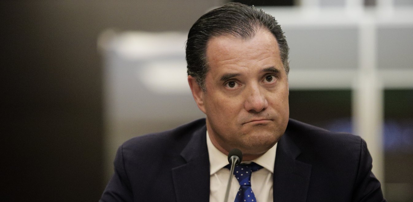 Α.Γεωργιάδης: «Θα γίνουν απολύσεις ανεμβολίαστων υπαλλήλων» – Εργατολόγοι: «Είναι παράνομες» (βίντεο)