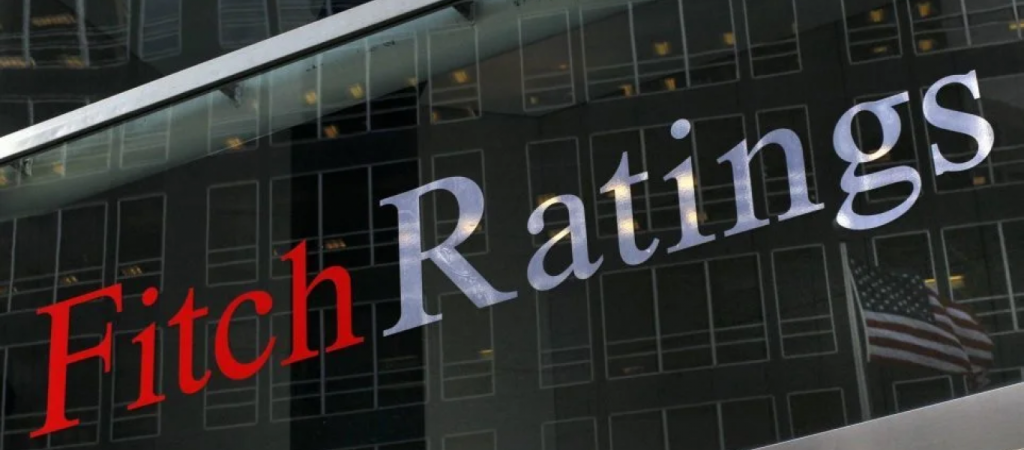 Fitch: Σταθερή η πιστοληπτική αξιολόγηση της Ελλάδας