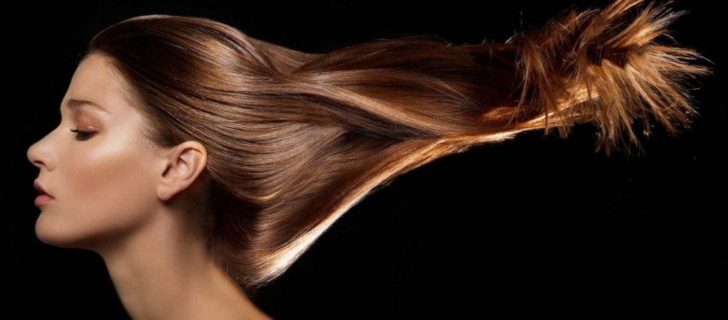 Εσύ γνώριζες ότι ο τύπος των μαλλιών μας επηρεάζει την συχνότητα με την οποία πρέπει να τα λούζουμε;