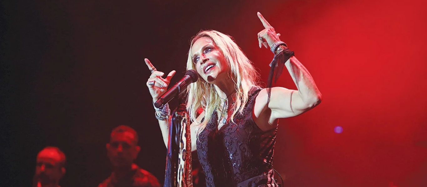 Ξεπερνά τα 700 ευρώ το φθηνότερο εισιτήριο για τη συναυλία της Α.Βίσση στο Μονακό