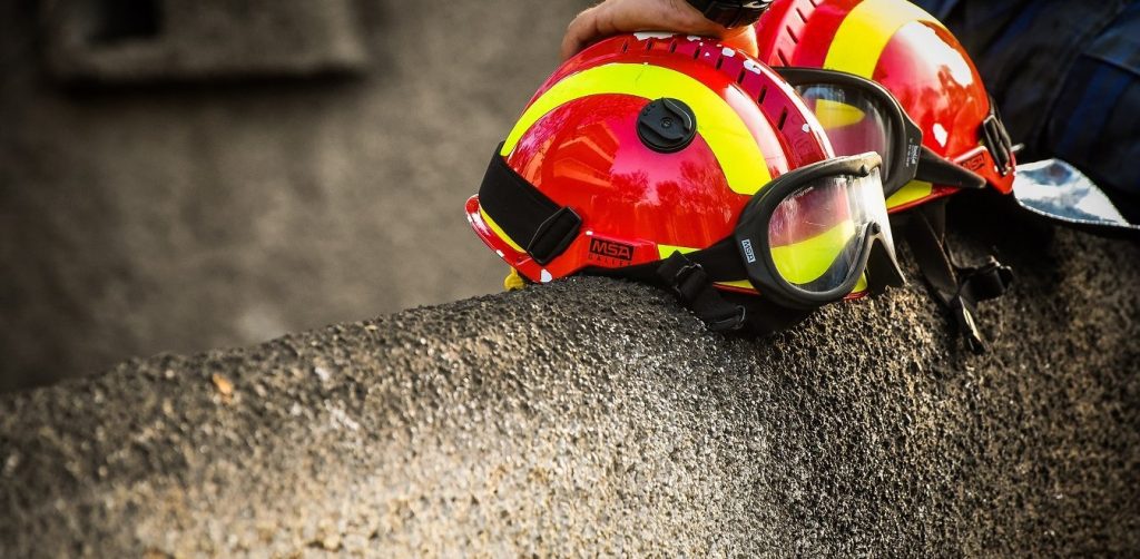 Διέλυσαν την ΕΜΑΚ με αντισυνταγματική «εξορία» των 54 ανεμβολίαστων πυροσβεστών! – Στα βήματα του Ρ.Τ.Ερντογάν (βίντεο)