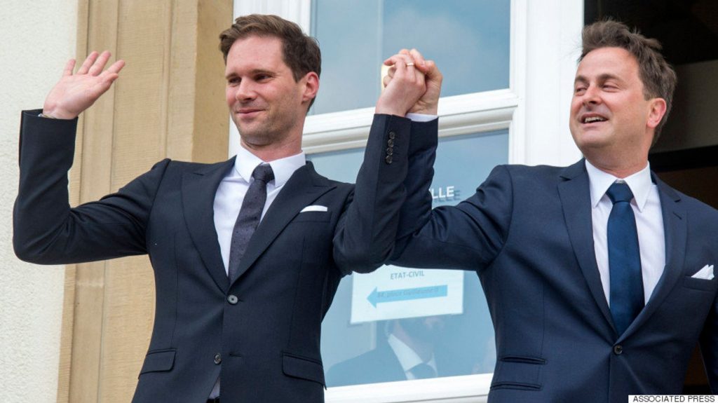 Ο ομοφυλόφιλος πρωθυπουργός του Λουξεμβούργου θέτει θέμα παραμονής της Ουγγαρίας στην ΕΕ