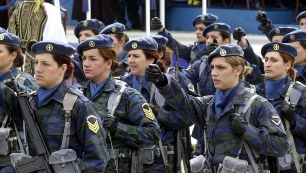 Απόπειρα βιασμού στην Πολεμική Αεροπορία: Ανώτατος αξιωματικός επιτέθηκε σε γυναίκα αξιωματικό (βίντεο)