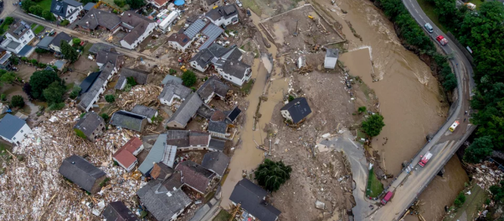 Γερμανία: Εξαιρετικά απίθανο να βρεθούν επιζώντες από τις φονικές πλημμύρες!