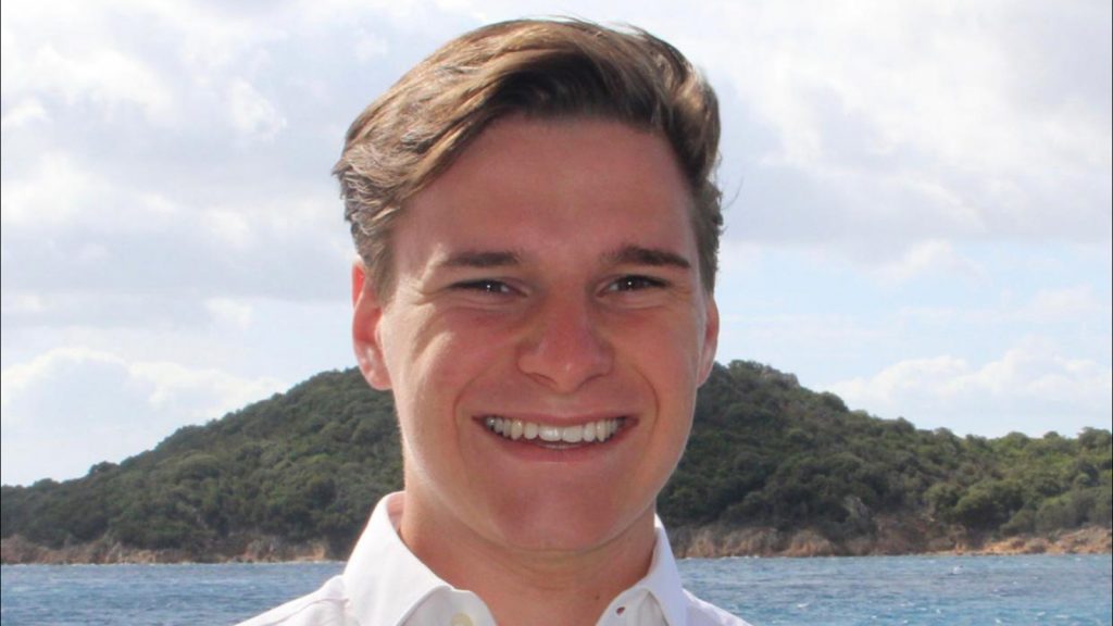 Όλιβερ Ντέιμεν: «Είπα στον Τ.Μπέζος ότι δεν έχω παραγγείλει ποτέ από την Amazon!»