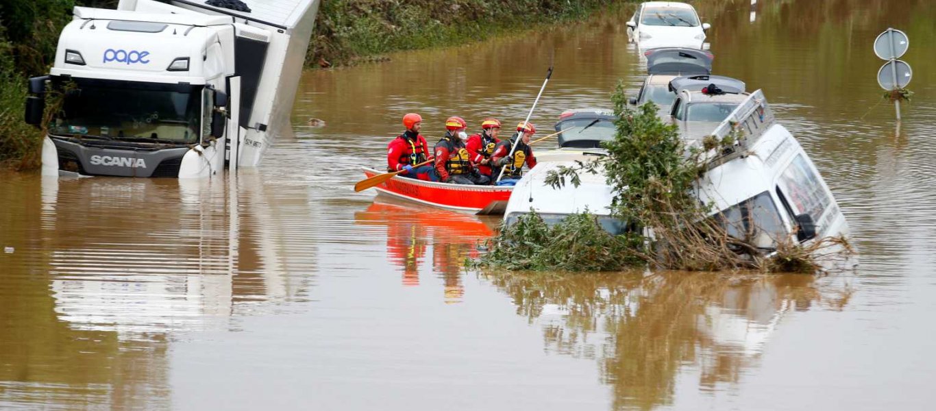 Γερμανία πλημμύρες: Δεκάδες γέφυρες και σιδηροδρομικοί σταθμοί καταστράφηκαν ολοσχερώς!