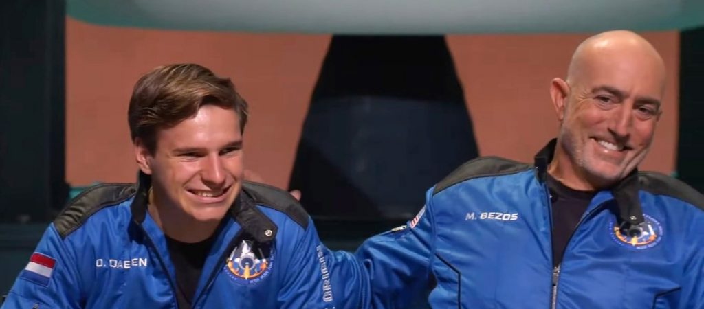 O O.Ντέιμεν έκανε το… ταξίδι της ζωής του στο διάστημα αλλά δεν έχει ψωνίσει ποτέ από την Amazon