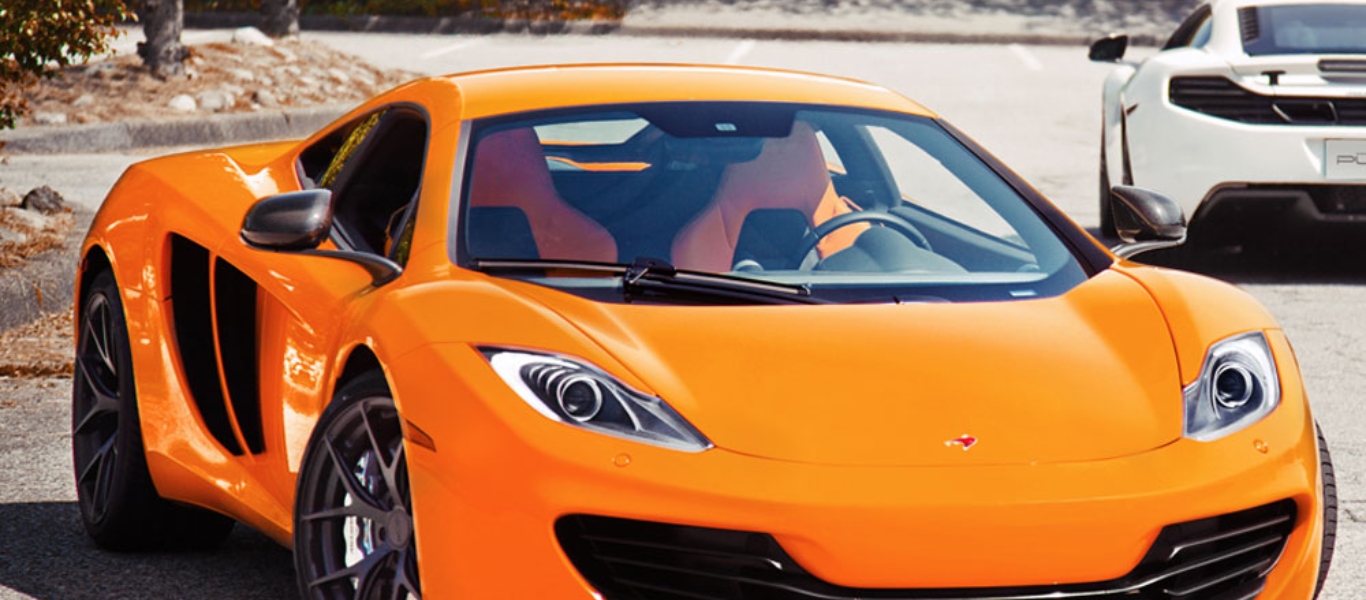 Απρόσεκτος οδηγός πέταξε μπουκάλι σε McLaren – Δείτε τι συνέβη (βίντεο)