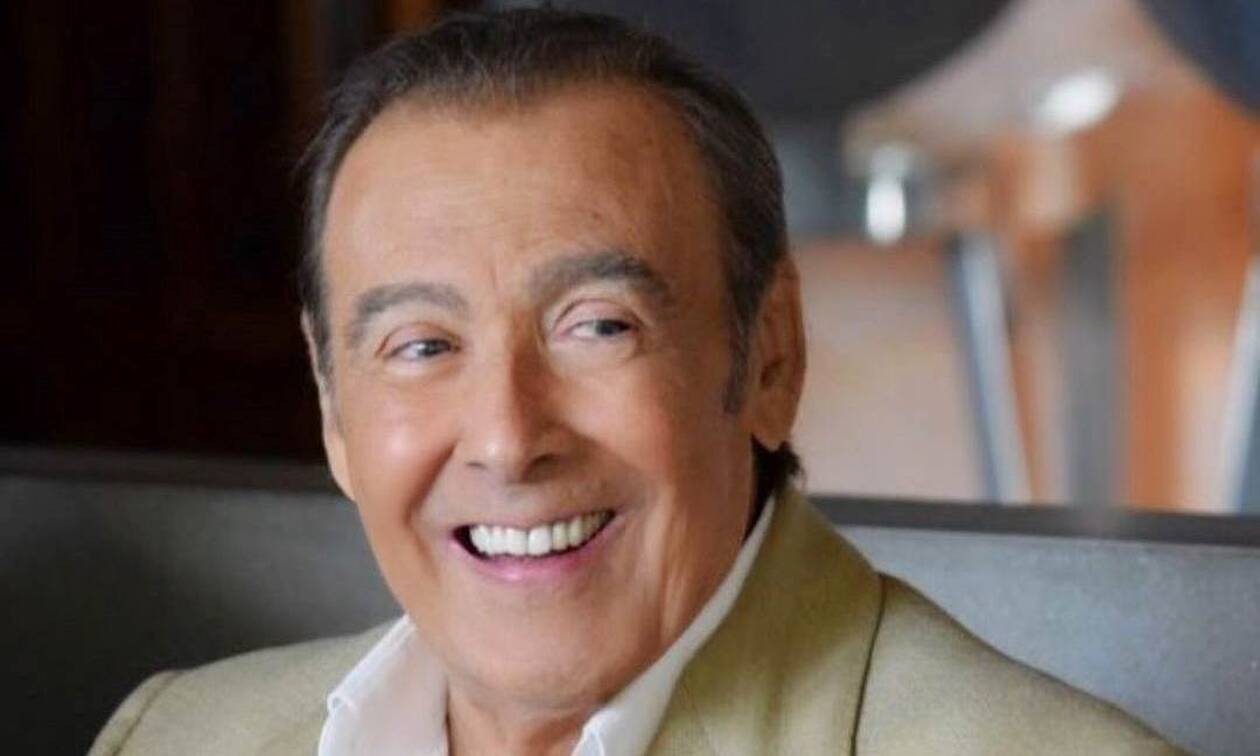 Σπάνια φωτογραφία: Ο Τόλης Βοσκόπουλος και ο Γιάννης Βογιατζής με τα σκυλιά τους (φωτο)