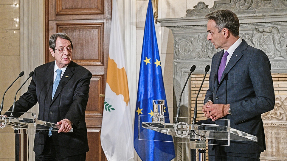 Συνάντηση Κ.Μητσοτάκη-Ν.Αναστασιάδη: «Καλύφθηκαν» γιατί ο ΟΗΕ καταδίκασε τον Ερντογάν για τα Βαρώσια