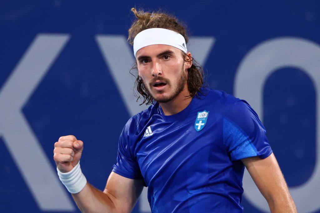 Ολυμπιακοί Αγώνες: Μετά το σάλο ο Σ.Τσιτσιπάς έβαλε ο εθνόσημο (φώτο)