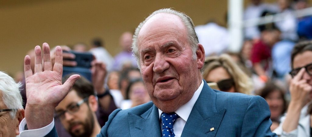 Μπλεξίματα με το νόμο για τον Χ.Κάρλος – Η πρώην ερωμένη του τον κατηγορεί για παράνομη παρακολούθηση