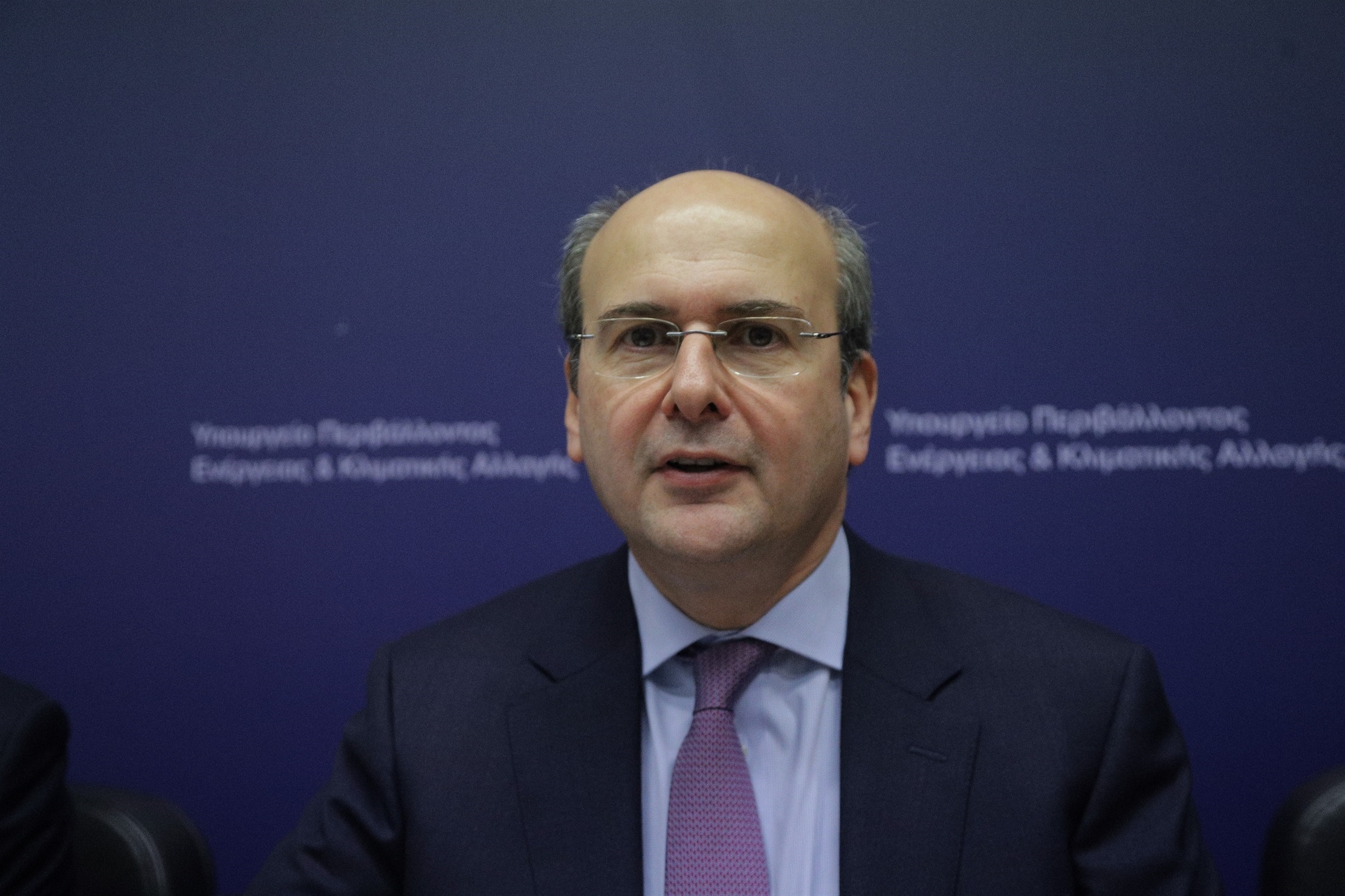 Παρέμβαση Κ.Χατζηδάκη μετά από καταγγελία απροειδοποίητο κλείσιμο του ΕΦΚΑ Αχαρνών