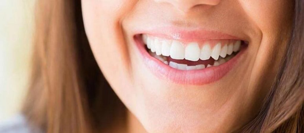 Αυτή η γυναίκα έχει το μεγαλύτερο στόμα στον κόσμο! (βίντεο)