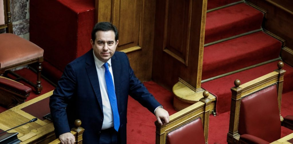 Ν.Μηταράκης για τη διάσωση των παράνομων μεταναστών ανοιχτά της Λέσβου: «Το Λ.Σ. έδρασε εντός τουρκικών χωρικών υδάτων»
